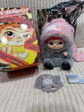 BECOME REBEL-WAKUKU Fuzzy Trendy Fun Party Series plush.New.Box opened to verify